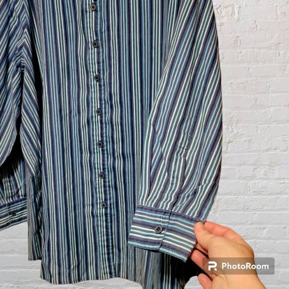 Roaman's Ladies Blue Cotton Button Down Striped Blouse Size 1X - Picture 3 of 4